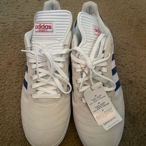 Adidas Men's Buzenitz Size 13